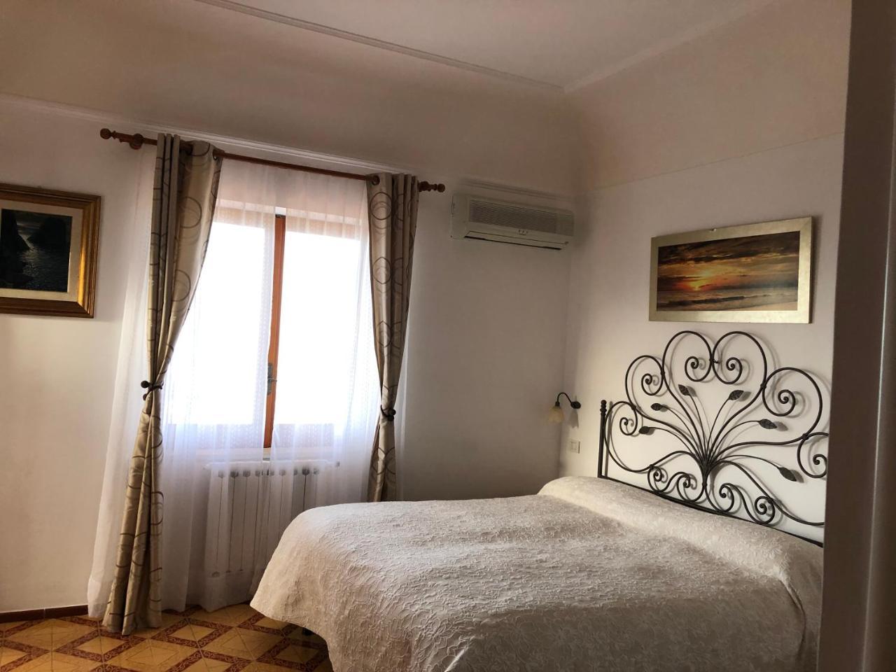 B&B Il Grappolo 아나카프리 외부 사진